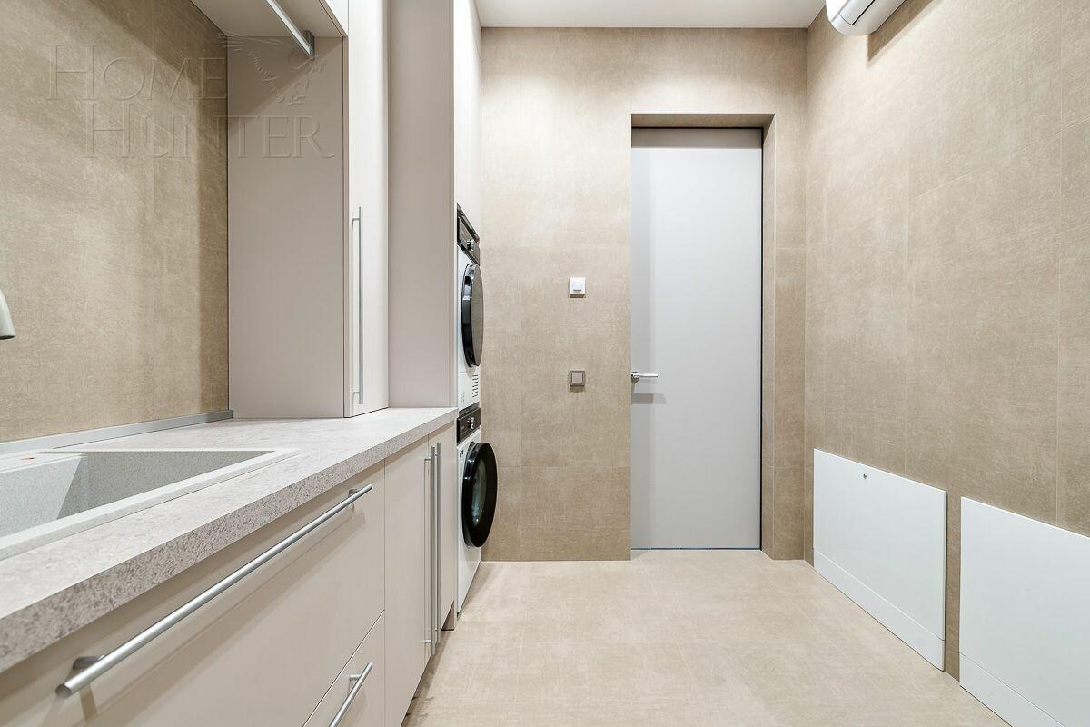 2-этажный коттедж 1 371 м² с отделкой