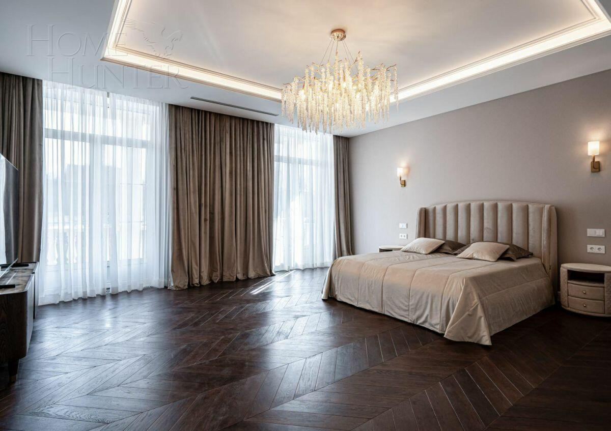 2-этажный коттедж 590 м² с отделкой