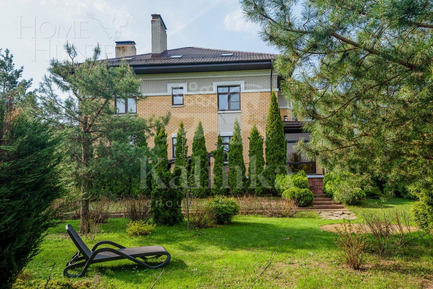 2-этажный коттедж 500 м² с отделкой
