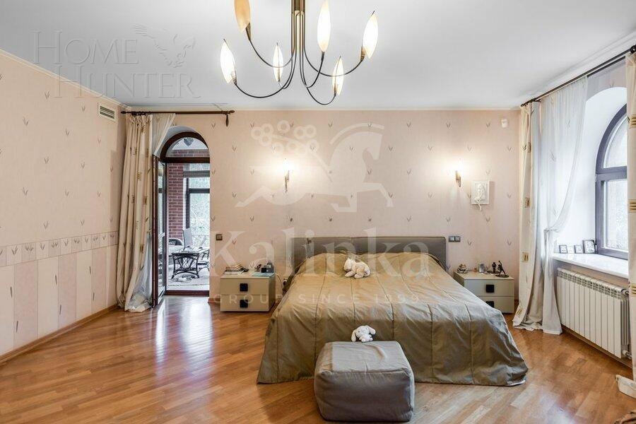 2-этажный коттедж 500 м² с отделкой