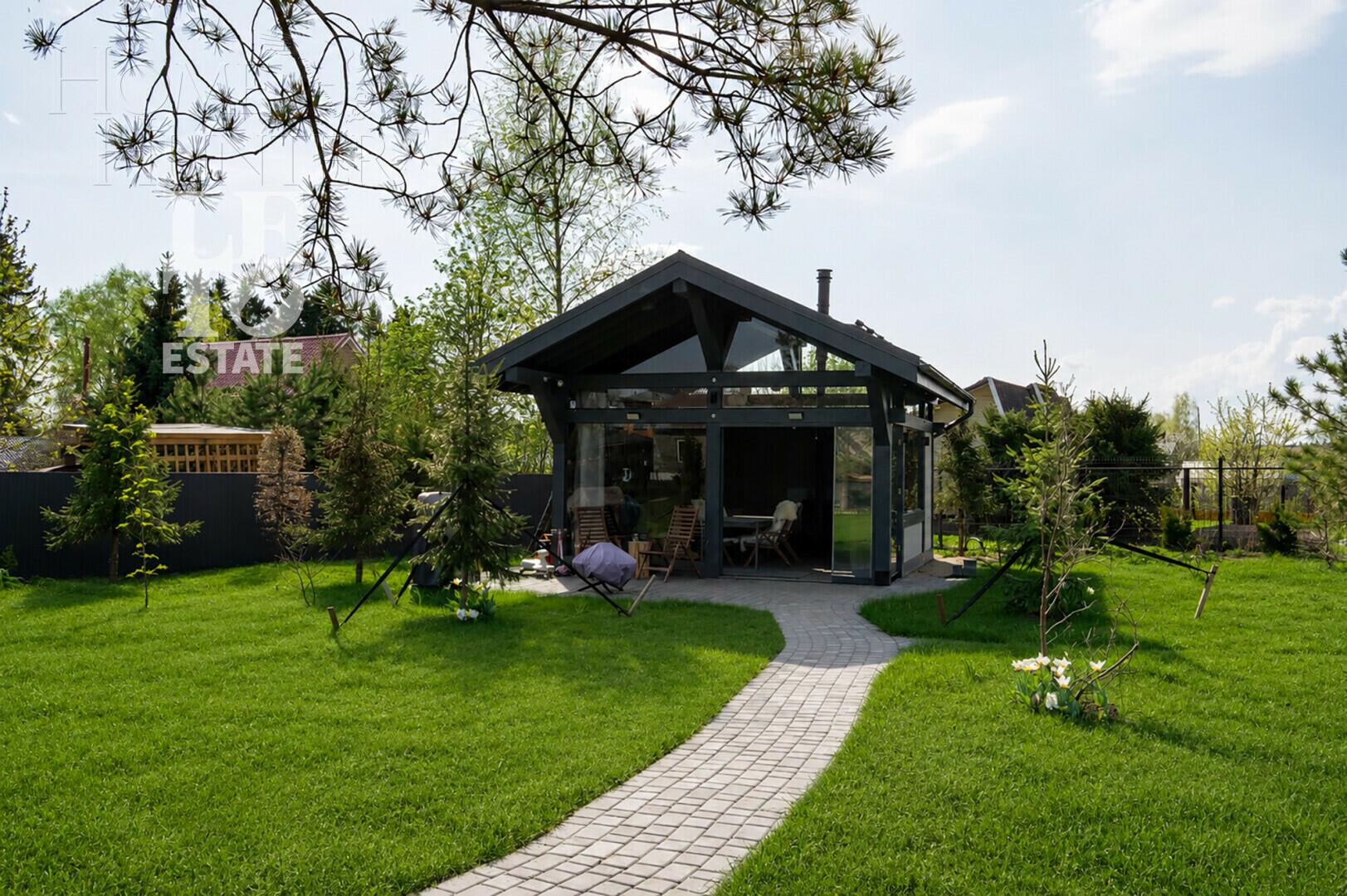 2-этажный коттедж 120 м² с отделкой