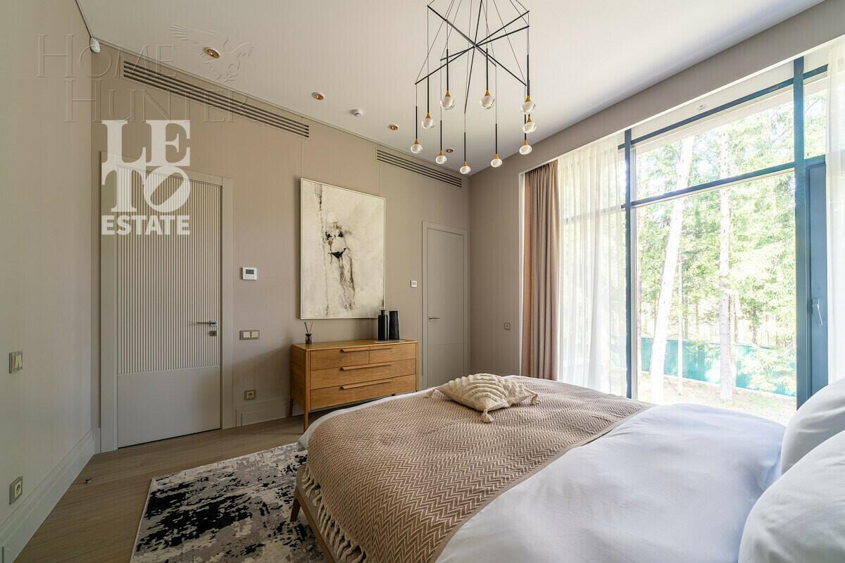 2-этажный коттедж 380 м² с отделкой