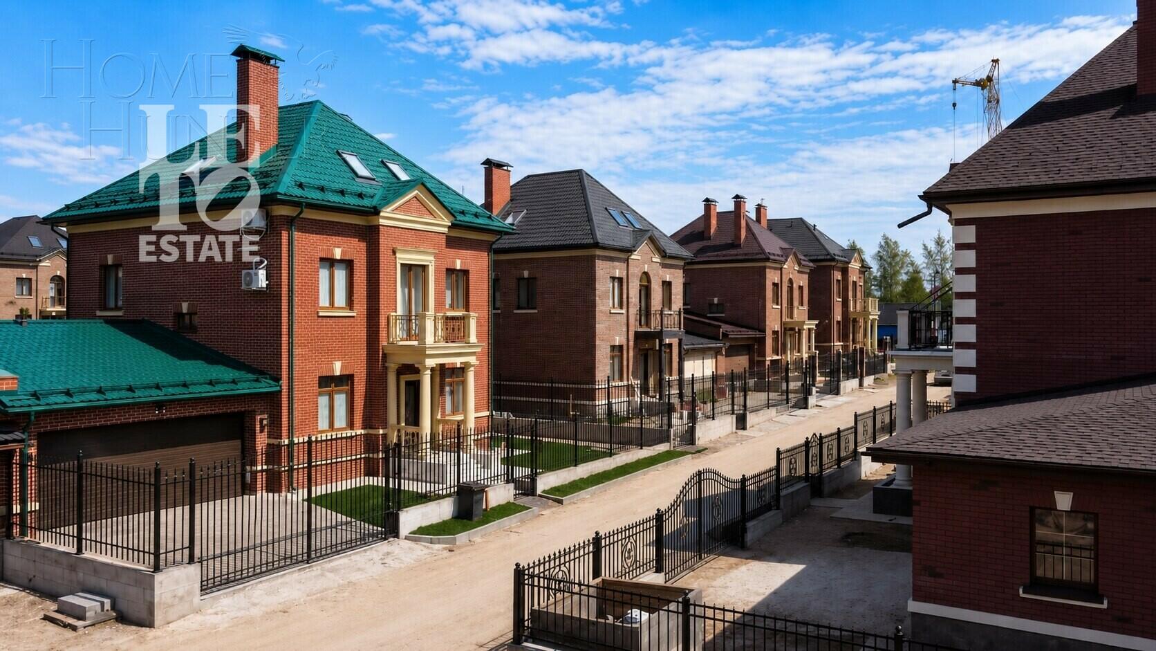 3-этажный коттедж 372 м² без отделки