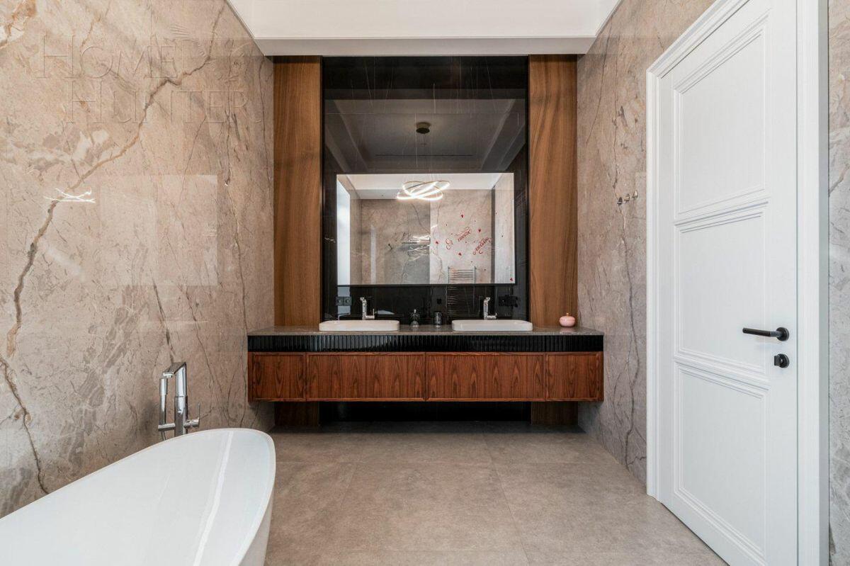 2-этажный коттедж 740 м² с отделкой