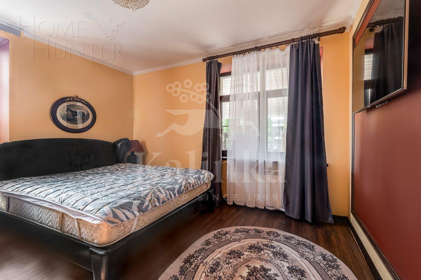 2-этажный коттедж 500 м² с отделкой