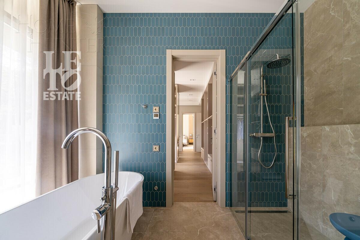 2-этажный коттедж 380 м² с отделкой