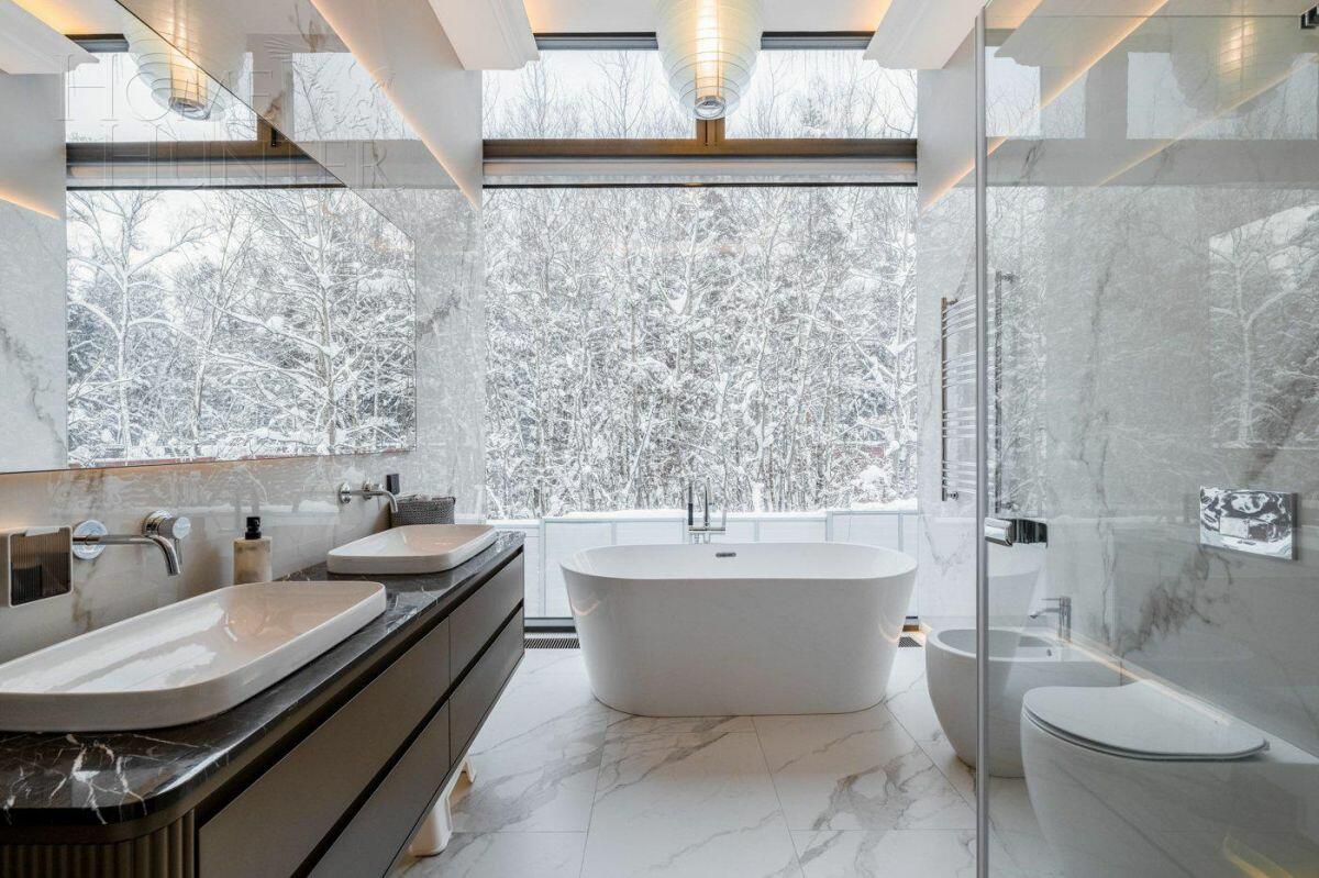 2-этажный коттедж 740 м² с отделкой
