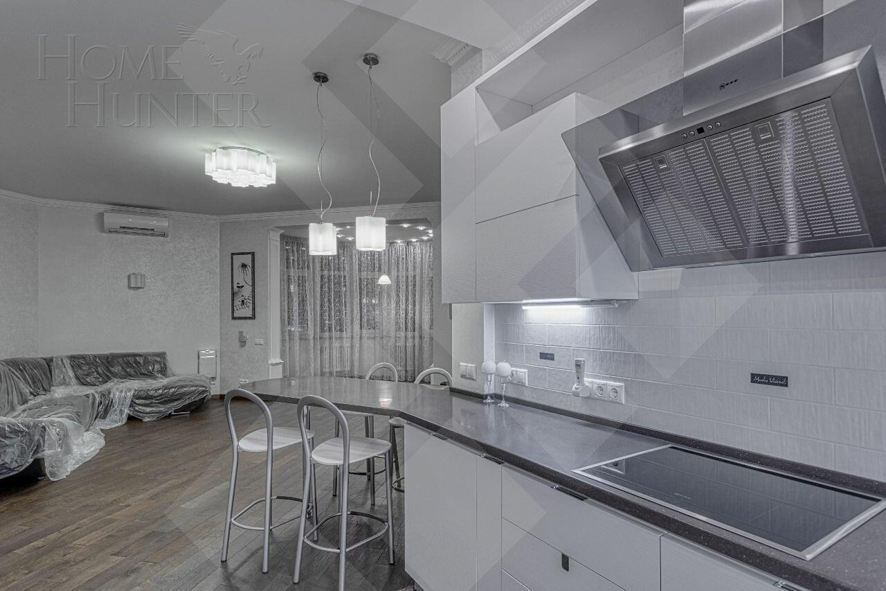 4-КОМН. КВАРТИРА С ОТДЕЛКОЙ 150 М² НА 21 ЭТАЖЕ