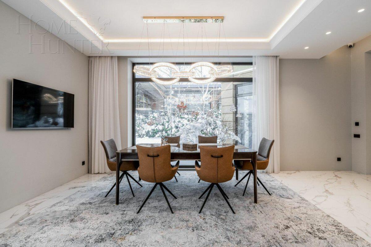 2-этажный коттедж 740 м² с отделкой