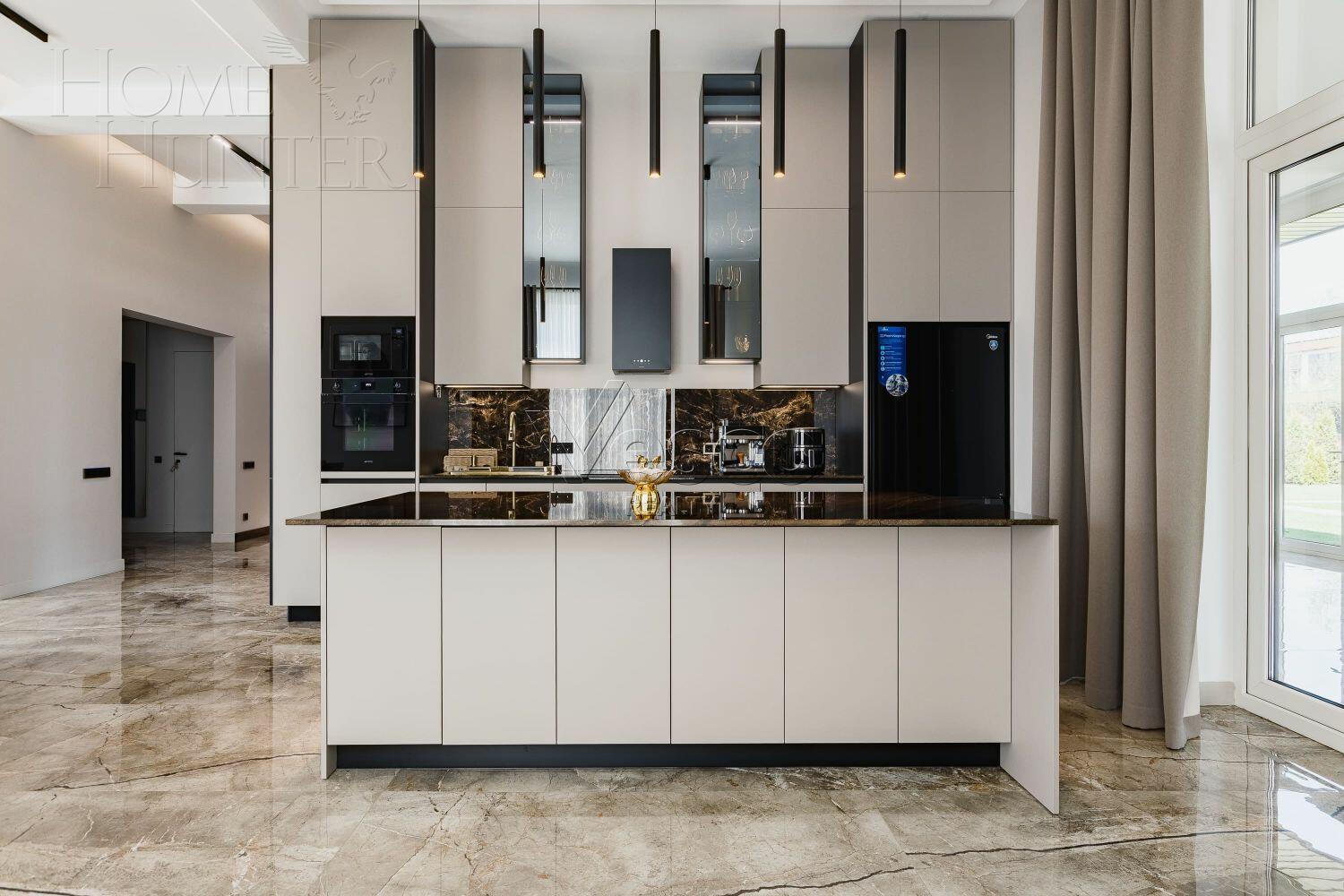 2-этажный коттедж 570 м² с отделкой