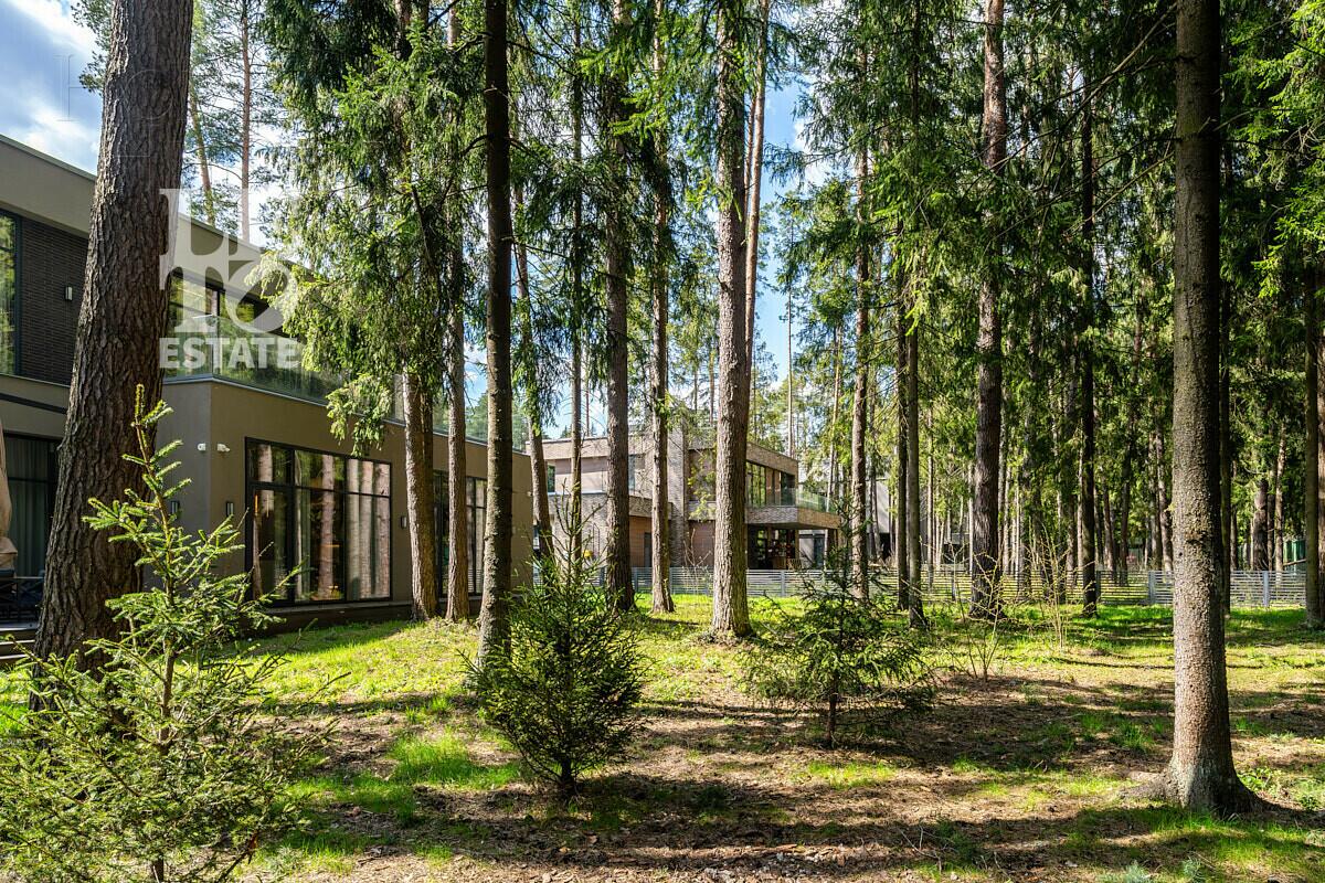 2-этажный коттедж 380 м² с отделкой
