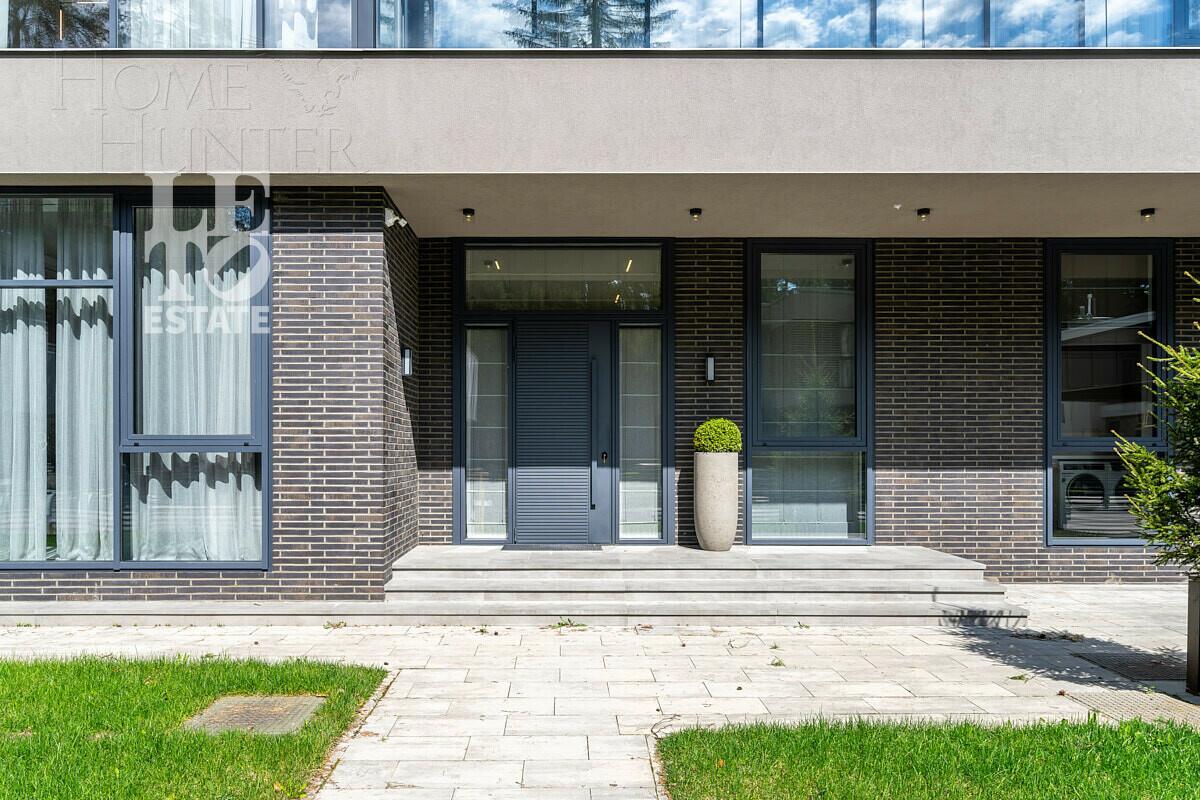 2-этажный коттедж 380 м² с отделкой