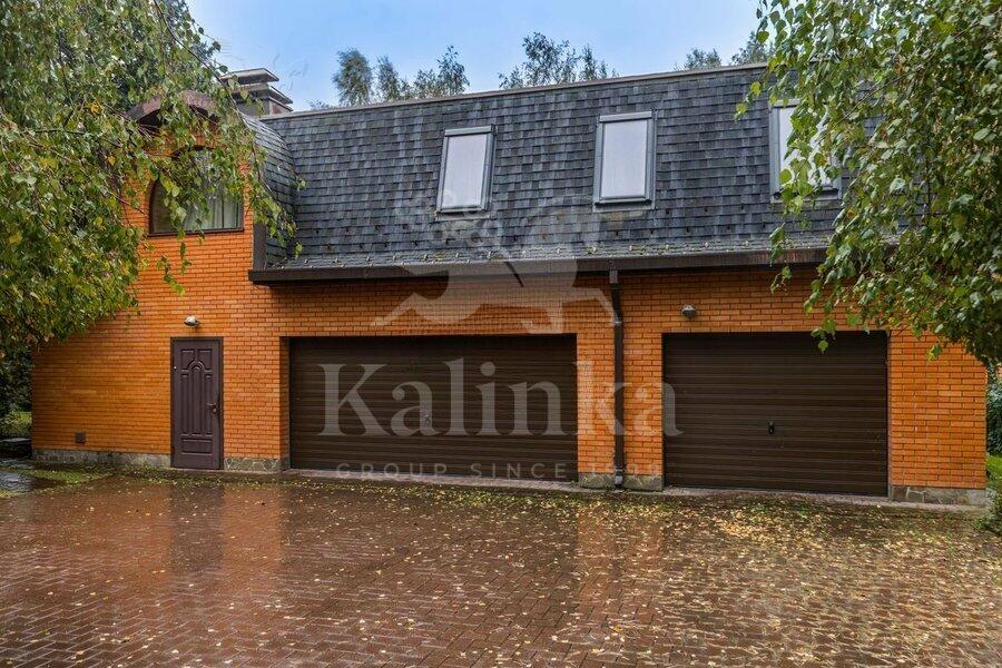 2-этажный коттедж 500 м² с отделкой