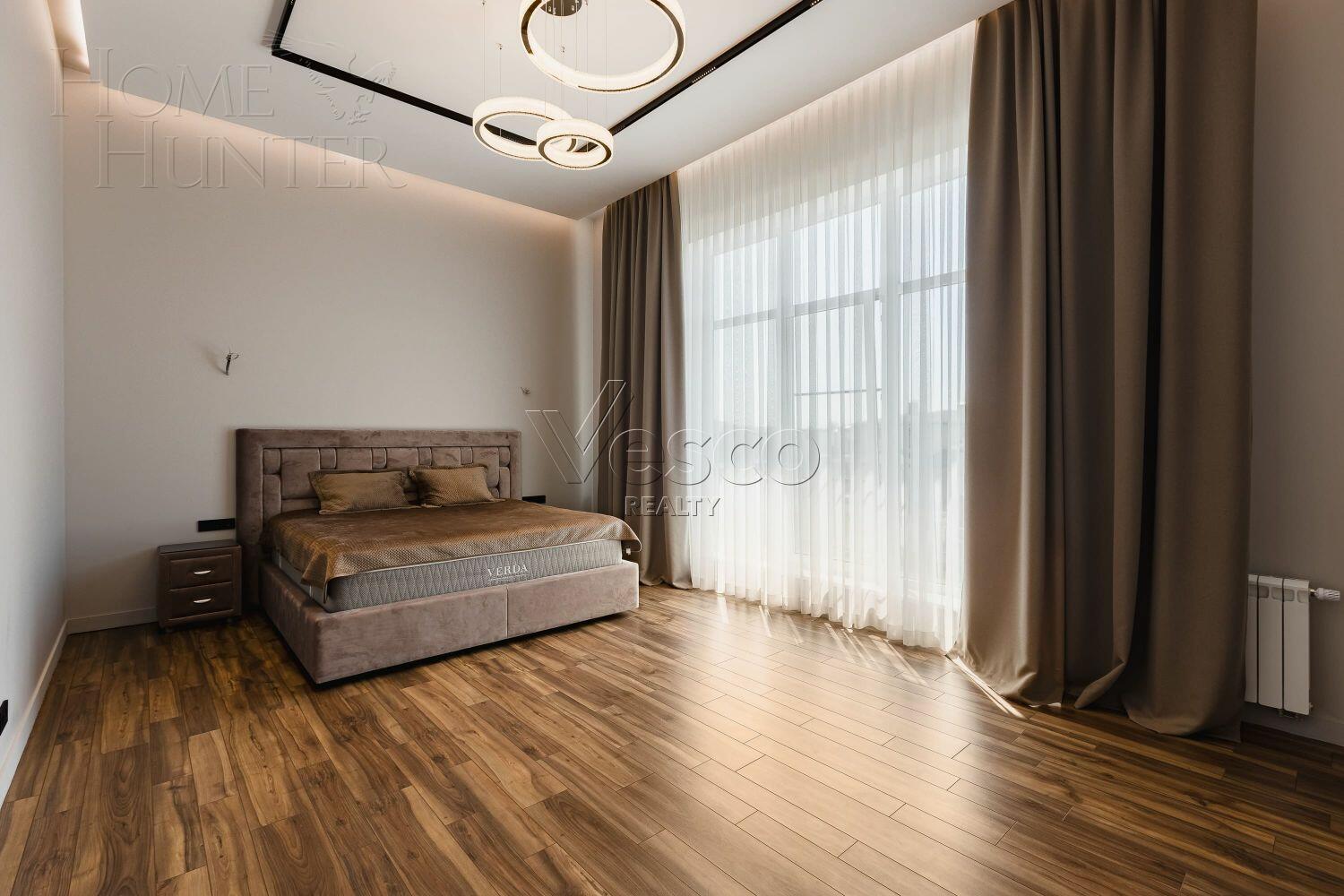2-этажный коттедж 570 м² с отделкой