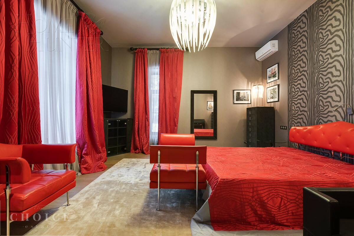 1-этажный коттедж 490 м² с отделкой