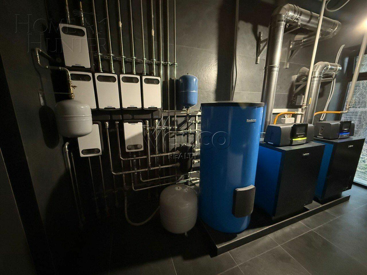 1-этажный коттедж 520.9 м² без отделки