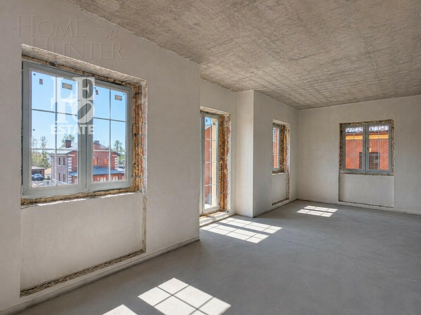 3-этажный коттедж 372 м² без отделки