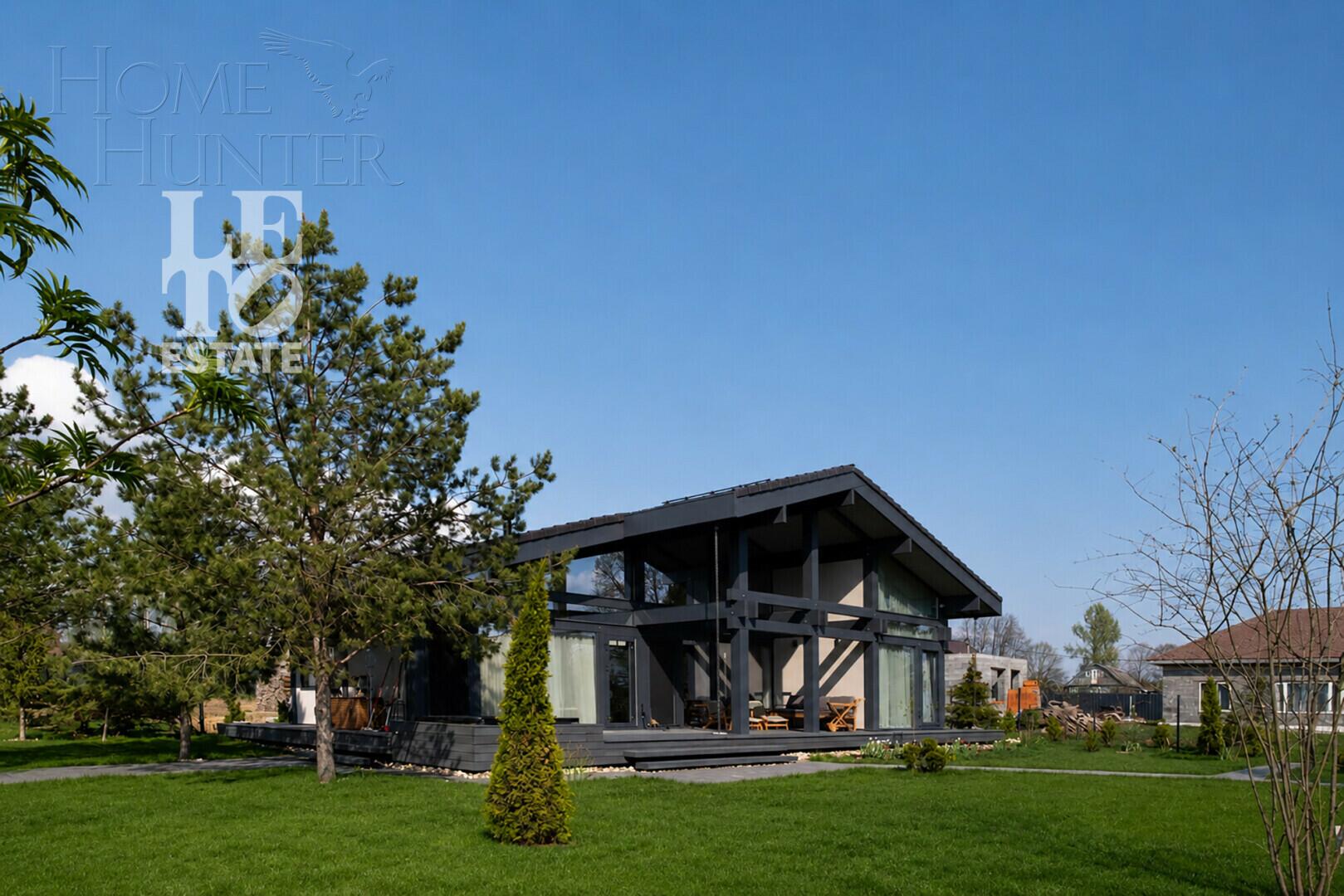 2-этажный коттедж 120 м² с отделкой
