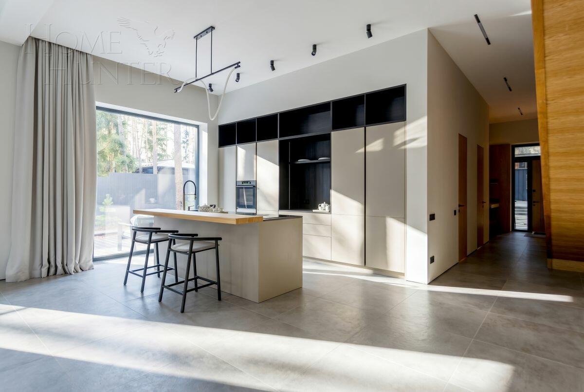 2-этажный коттедж 520 м² с отделкой