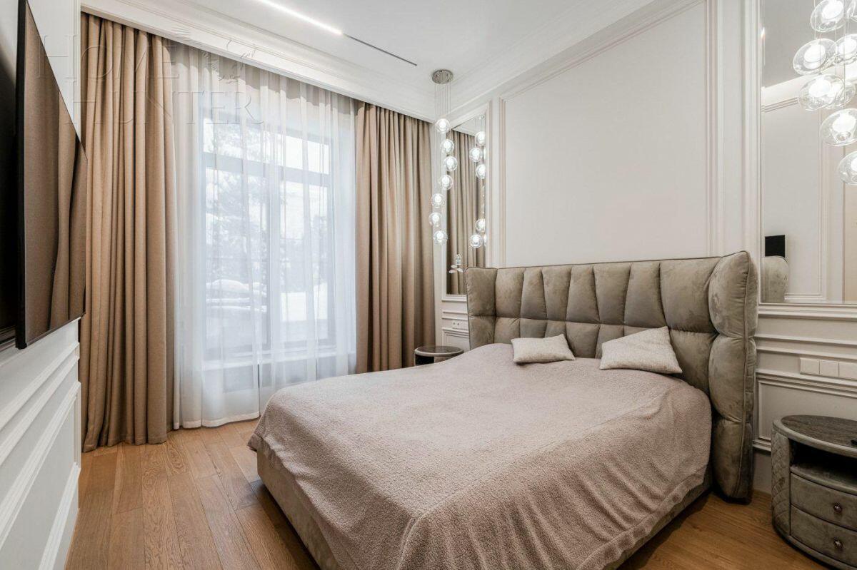 2-этажный коттедж 740 м² с отделкой