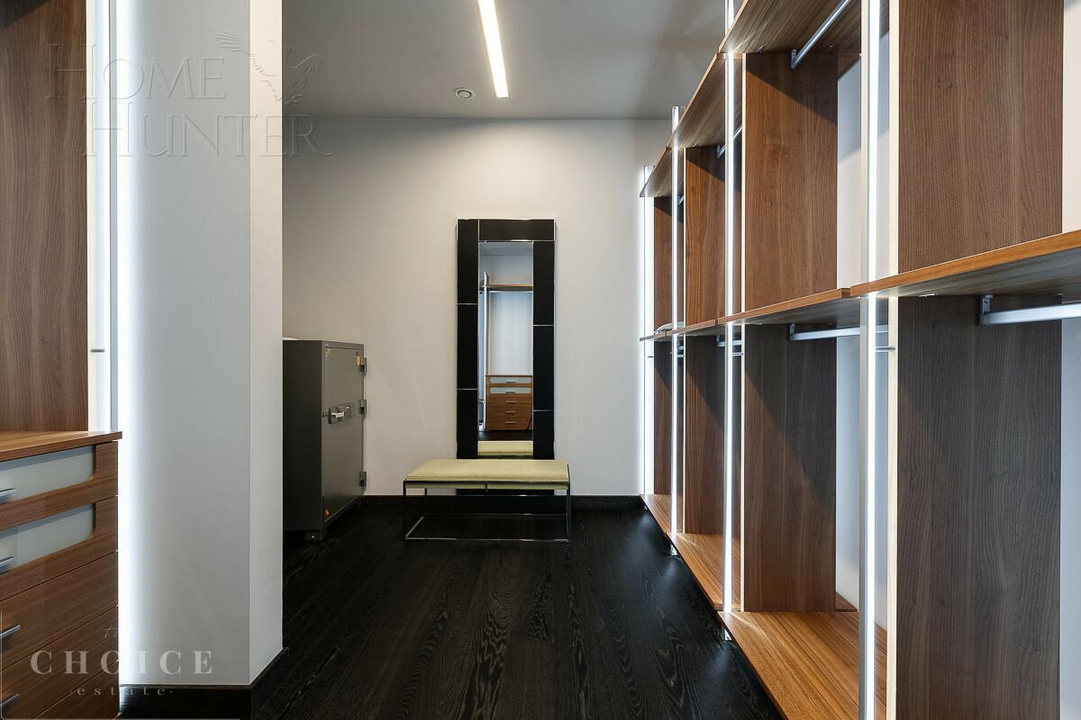 1-этажный коттедж 490 м² с отделкой