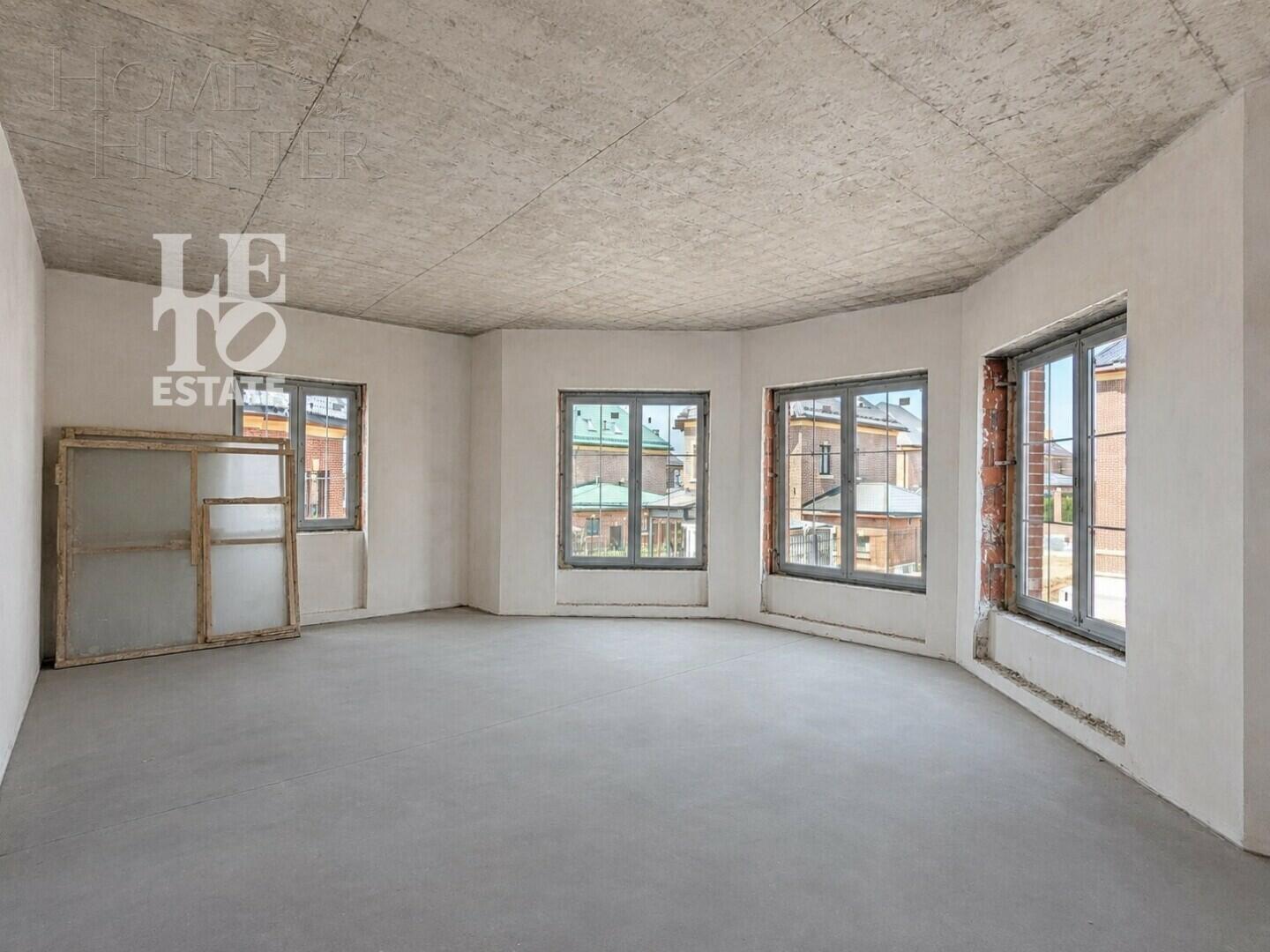 3-этажный коттедж 372 м² без отделки