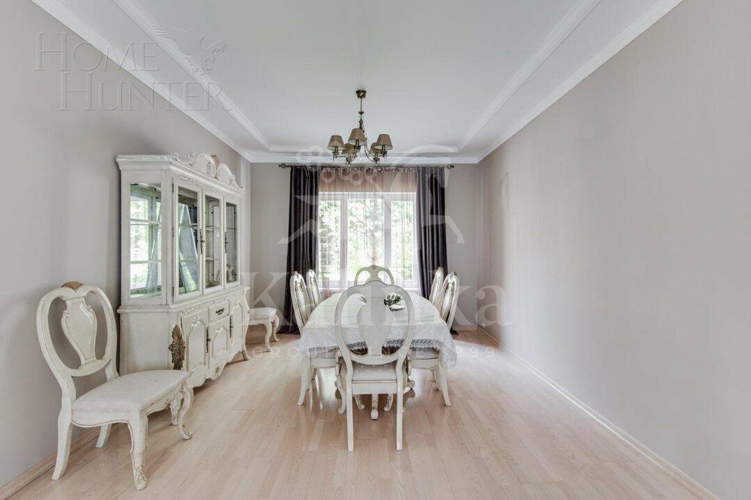 2-этажный коттедж 564 м² с отделкой