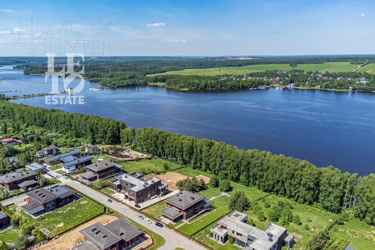 2-этажный коттедж 700 м² без отделки