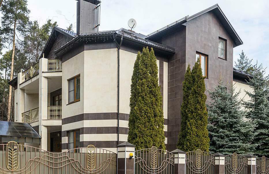 2-этажный коттедж 880 м² с отделкой