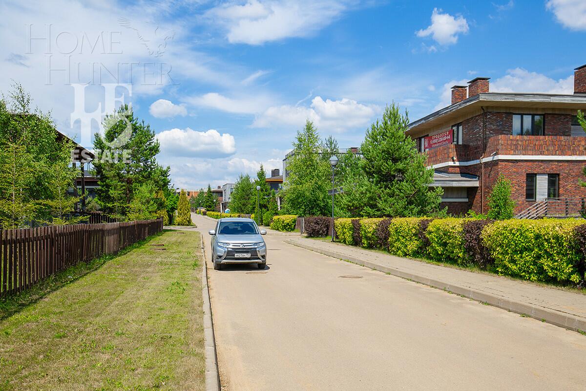 2-этажный коттедж 700 м² без отделки