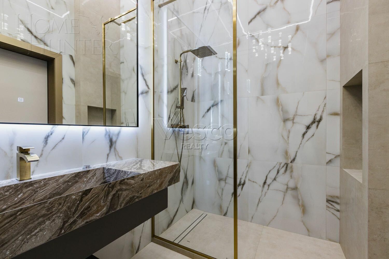 2-этажный коттедж 570 м² с отделкой