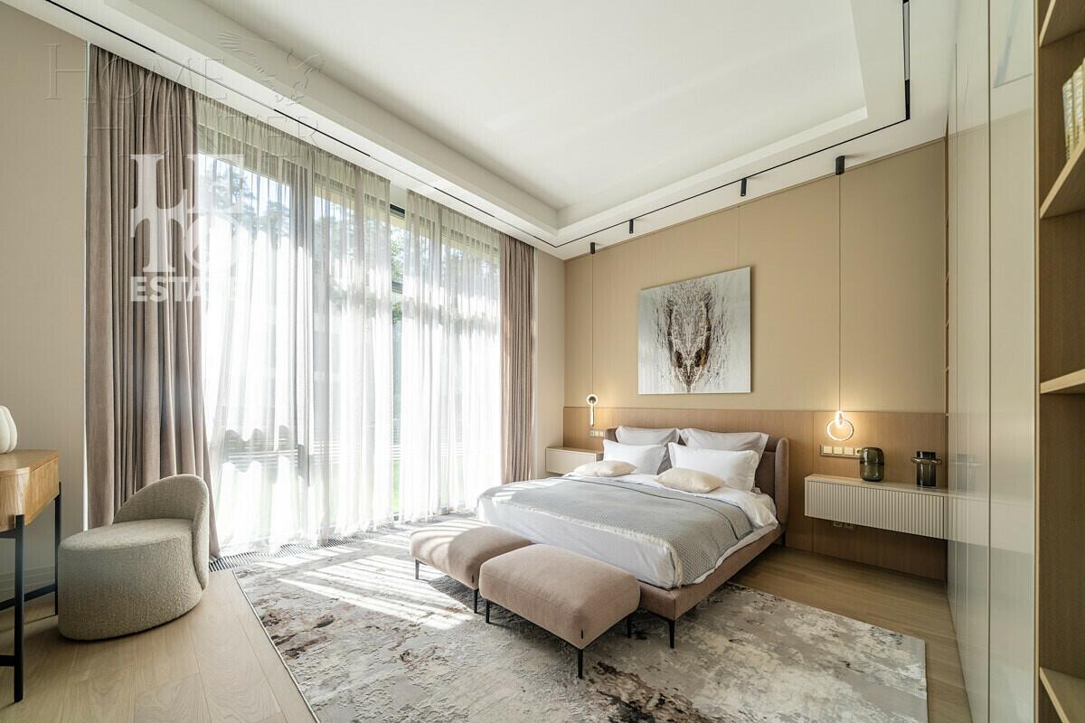 2-этажный коттедж 380 м² с отделкой