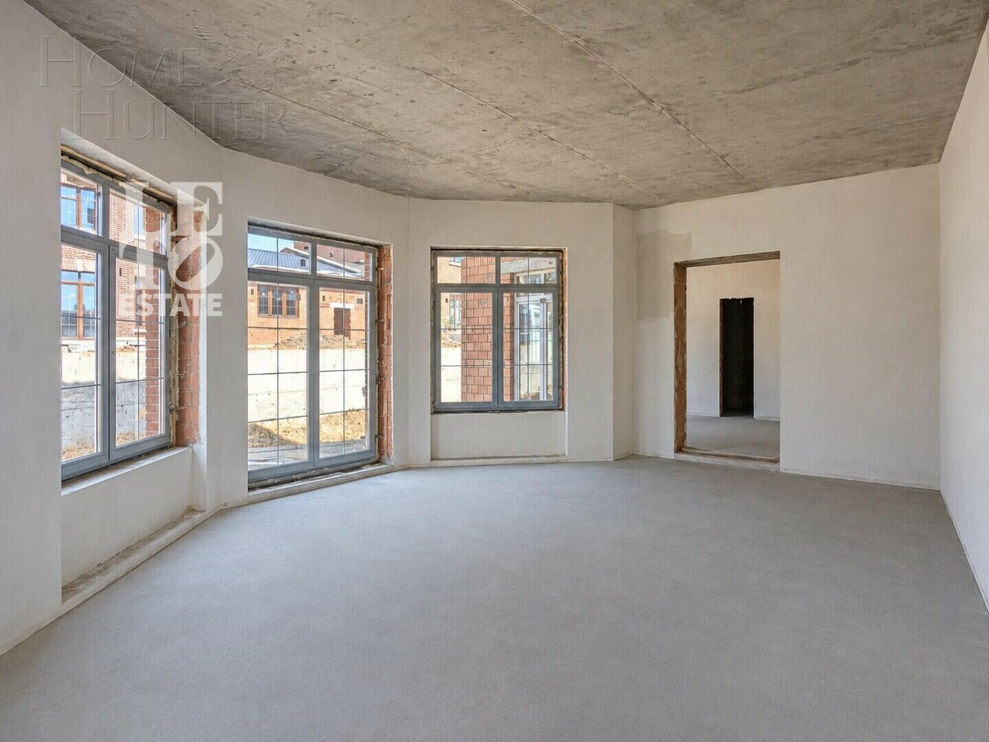 3-этажный коттедж 372 м² без отделки