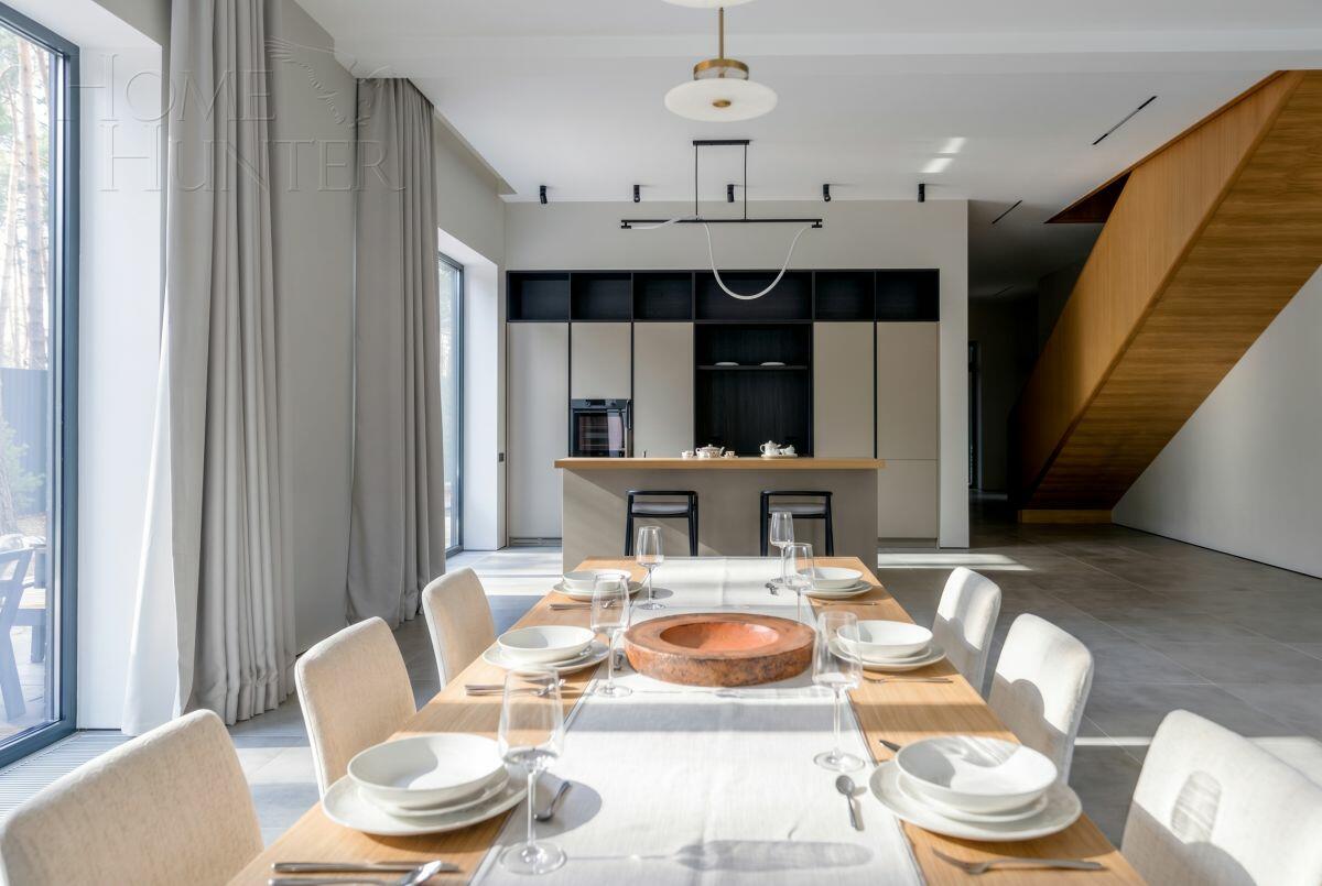 2-этажный коттедж 520 м² с отделкой