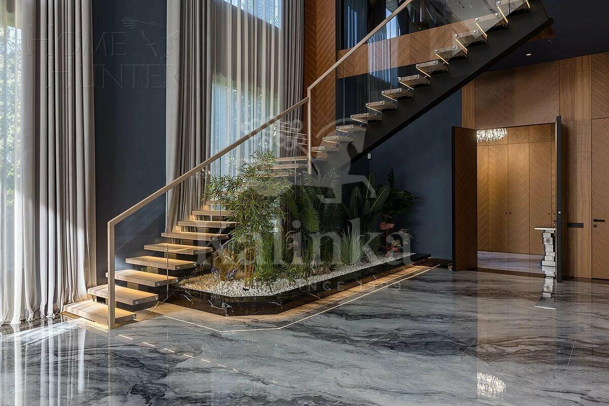 2-этажный коттедж 905.4 м² с отделкой