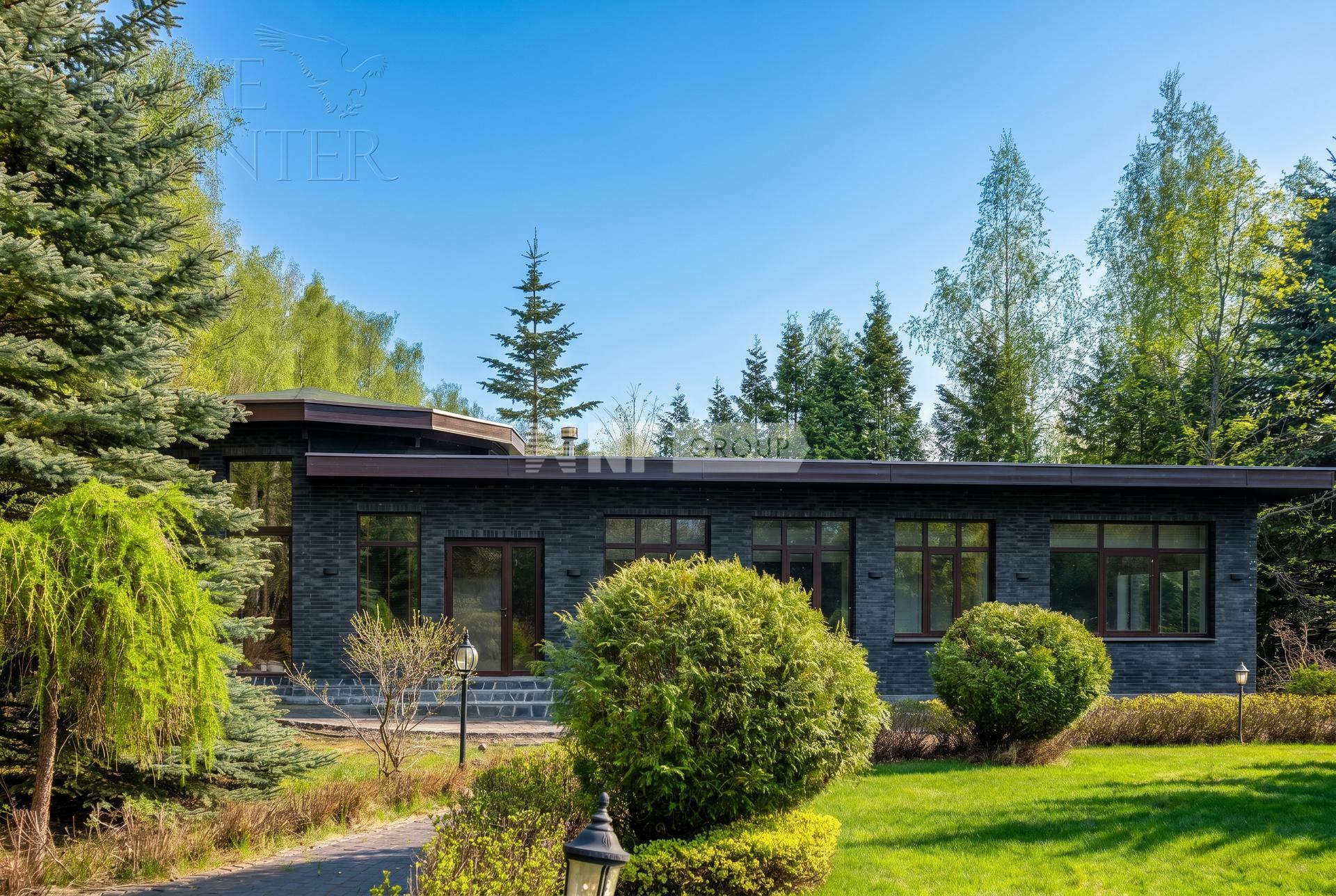 2-этажный коттедж 1 081.6 м² с отделкой