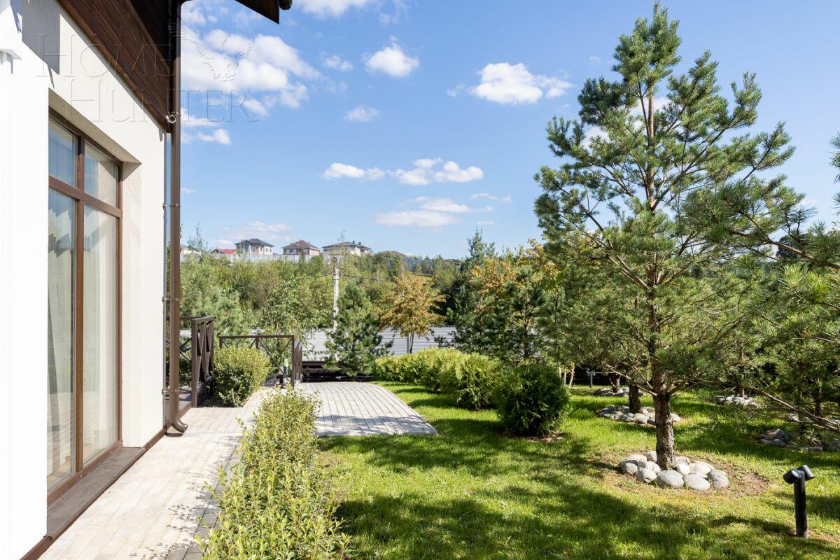 2-этажный коттедж 300 м² с отделкой