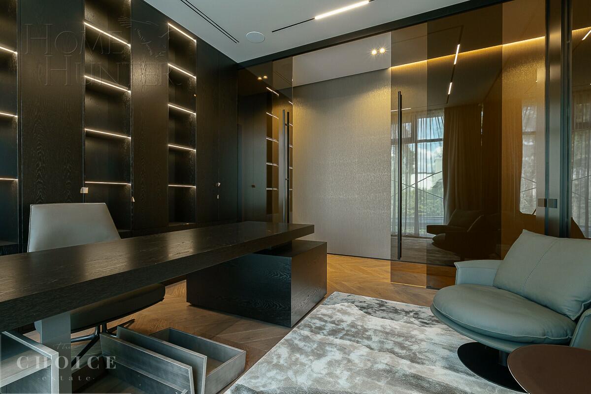 2-этажный коттедж 1 373.4 м² с отделкой