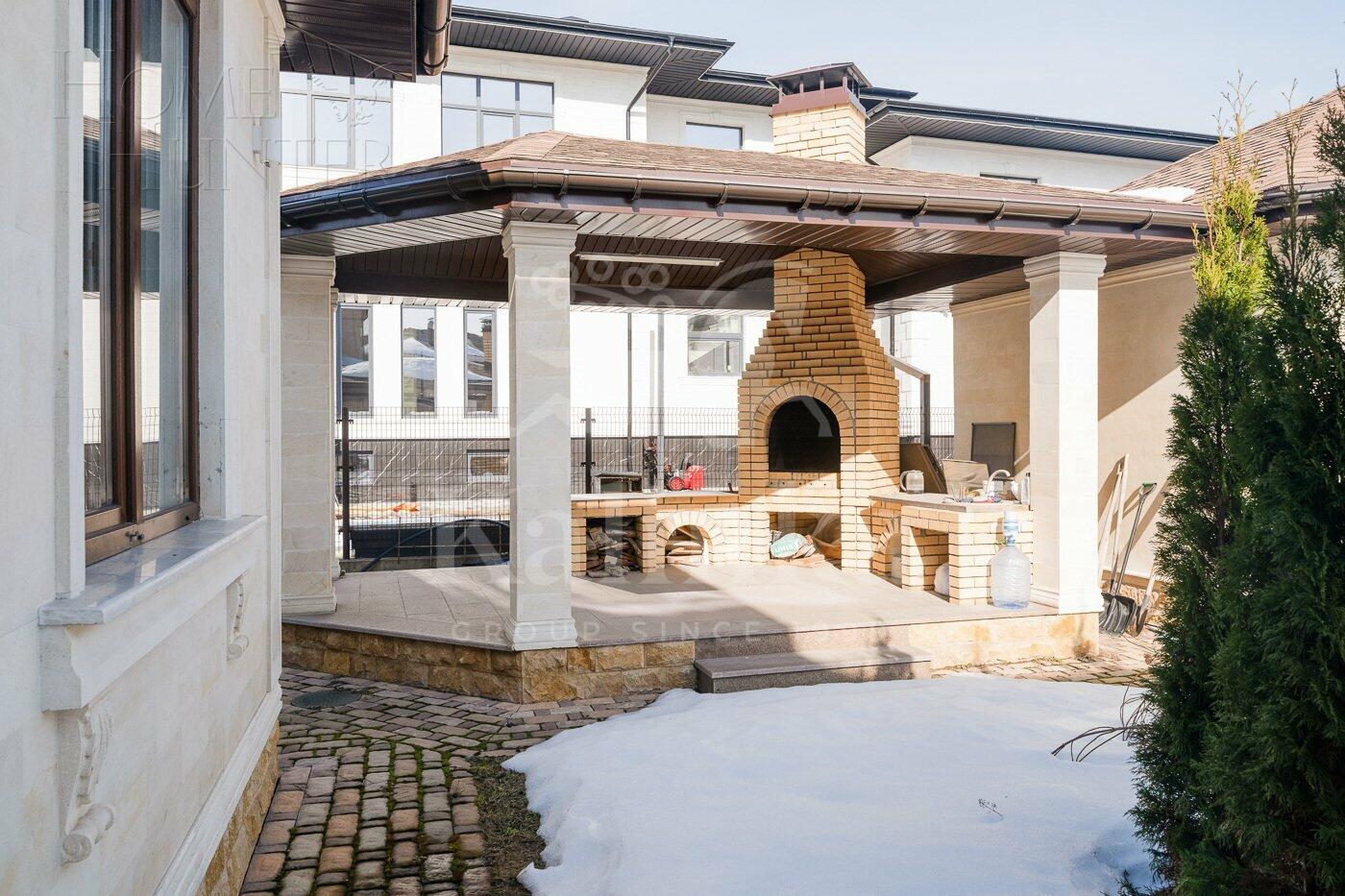 2-этажный коттедж 400 м² с отделкой