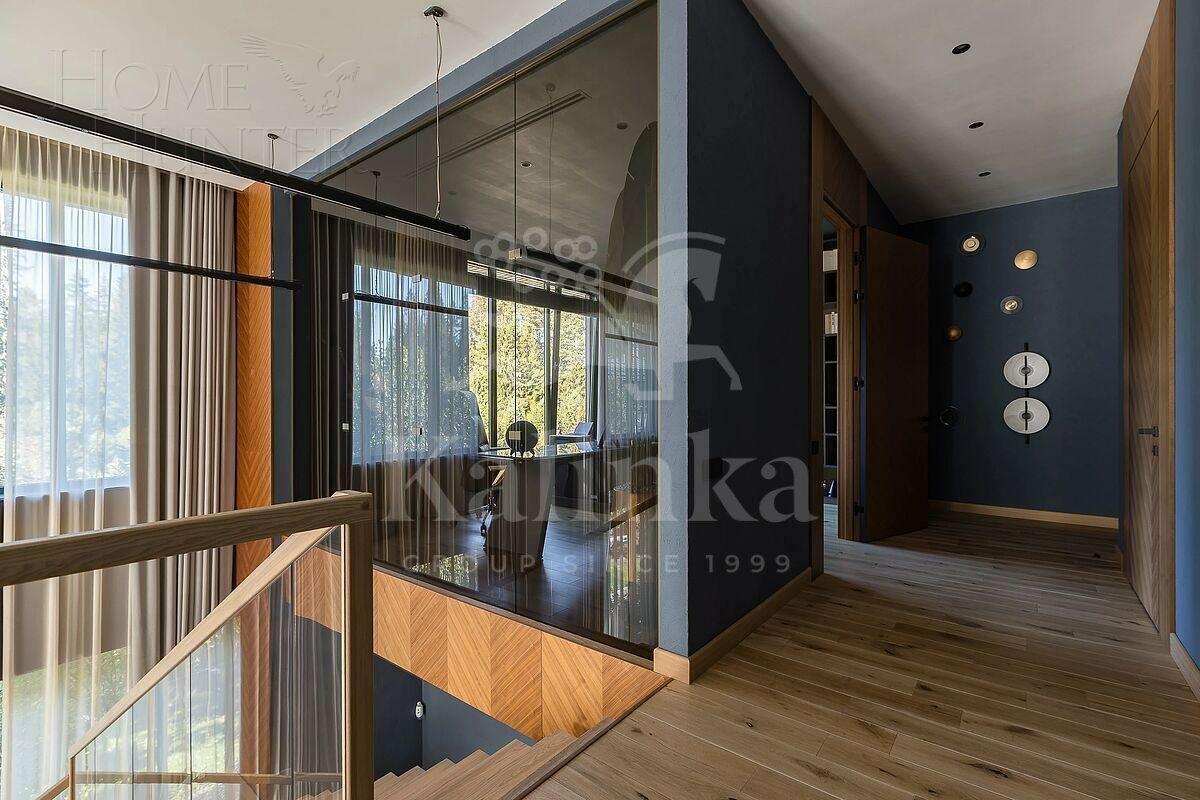 2-этажный коттедж 905.4 м² с отделкой
