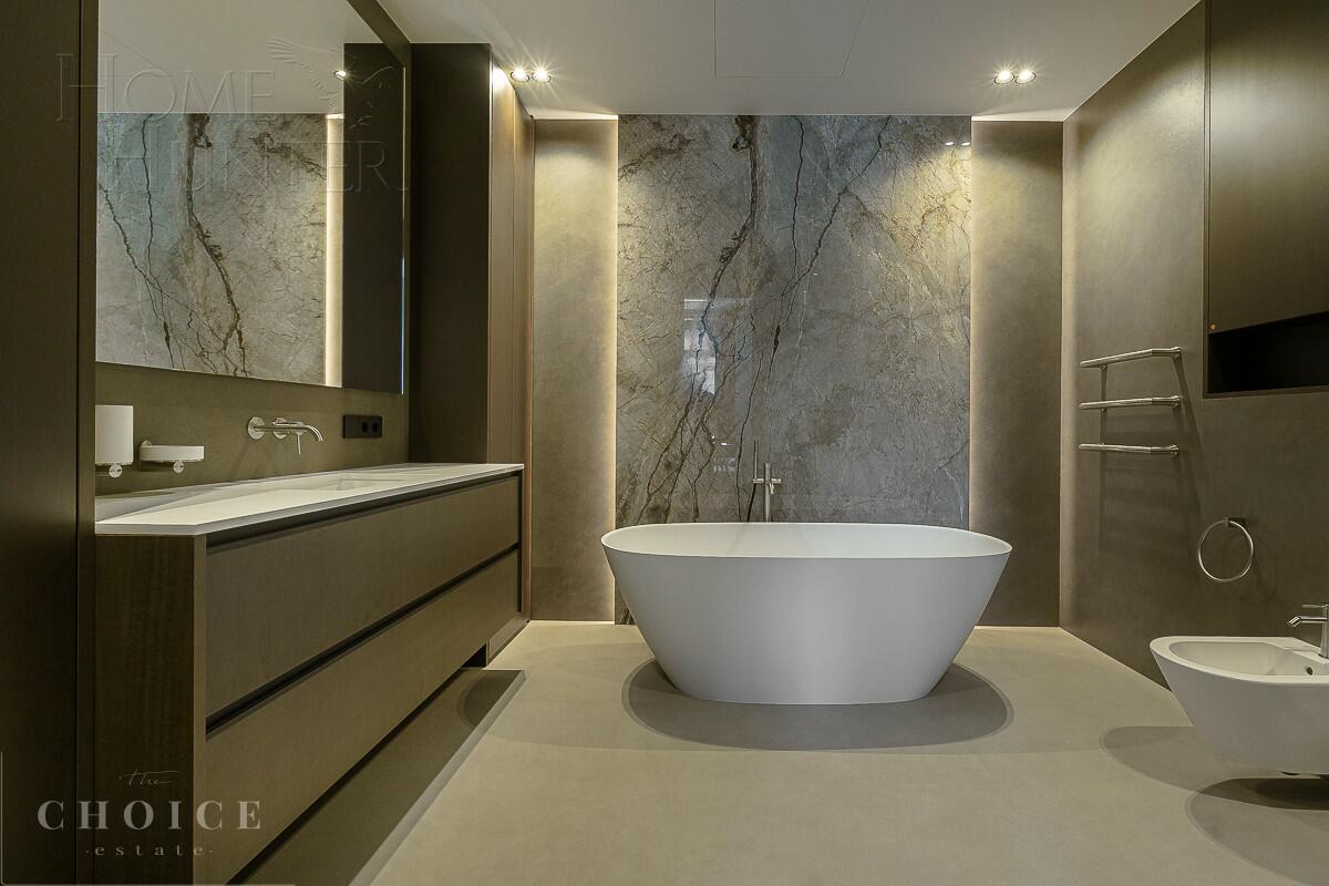 2-этажный коттедж 1 373.4 м² с отделкой