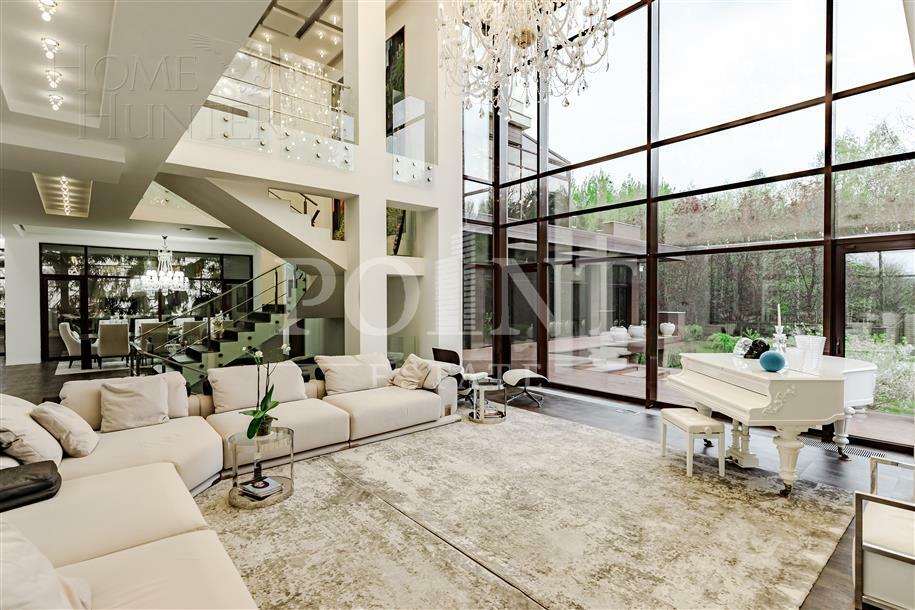 2-этажный коттедж 1 200 м² с отделкой