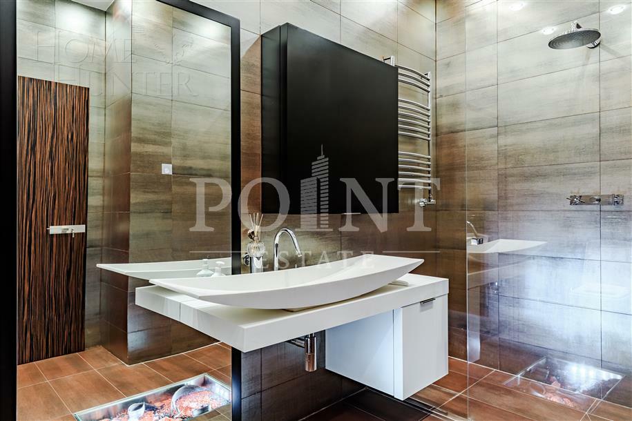 2-этажный коттедж 1 200 м² с отделкой