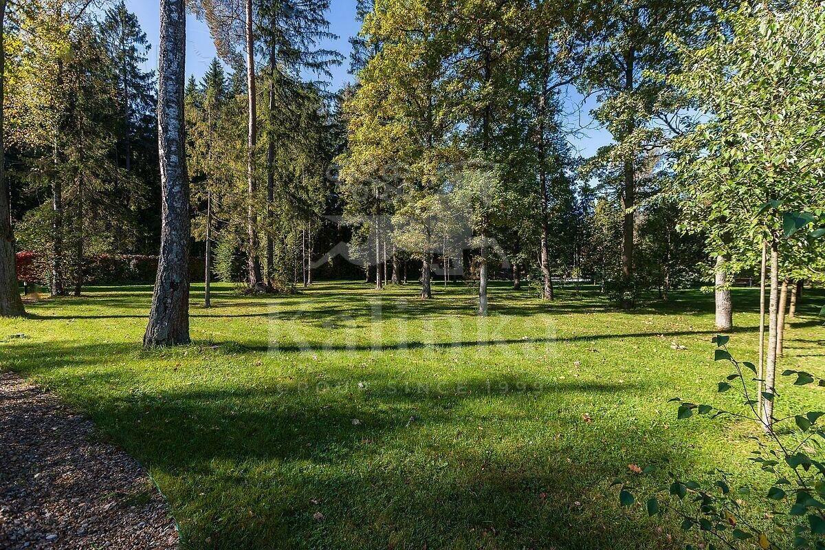 2-этажный коттедж 905.4 м² с отделкой