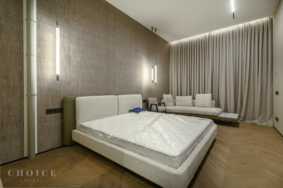 2-этажный коттедж 1 373.4 м² с отделкой