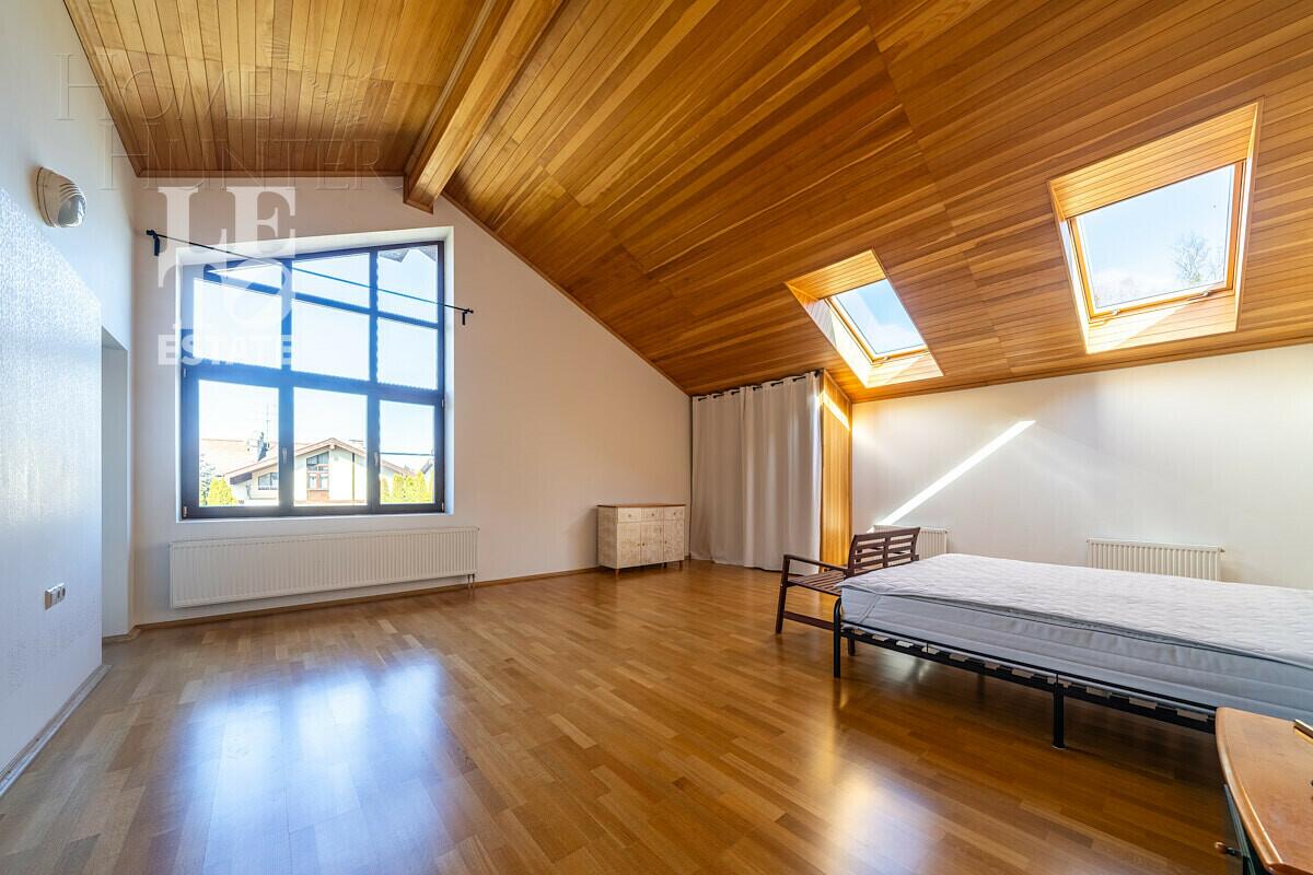 2-этажный коттедж 425 м² с отделкой