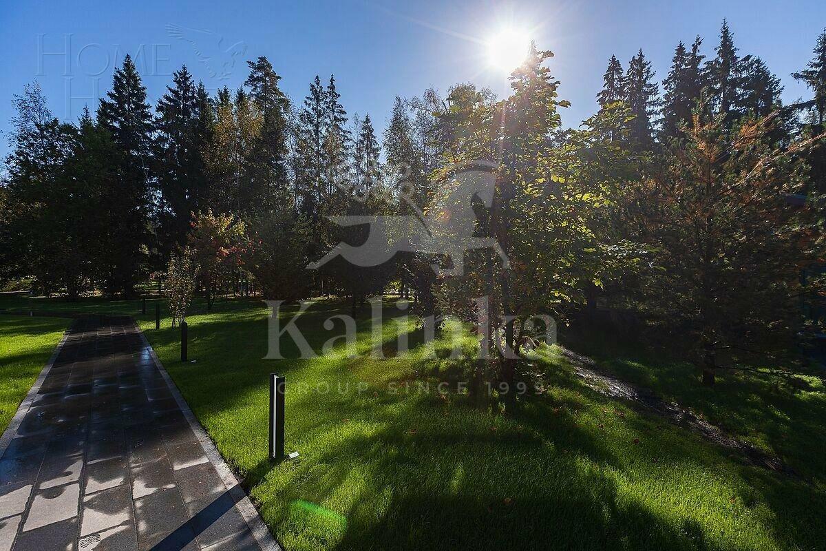 2-этажный коттедж 905.4 м² с отделкой