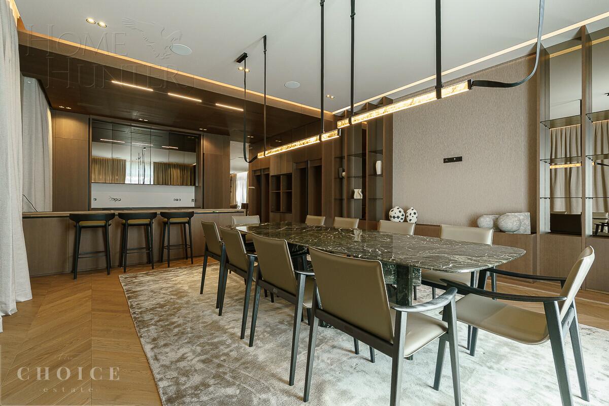 2-этажный коттедж 1 373.4 м² с отделкой