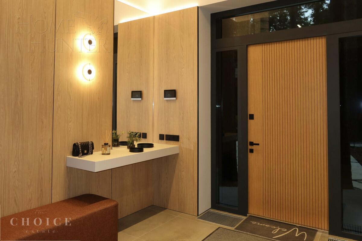 2-этажный коттедж 520 м² с отделкой