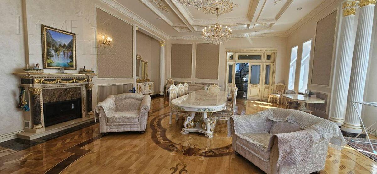 2-этажный коттедж 1 450 м² с отделкой